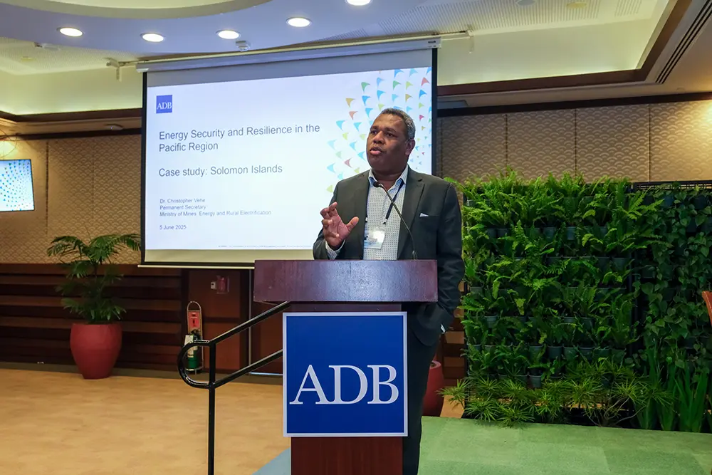 2025_ADB_HQ_EAR-384-min