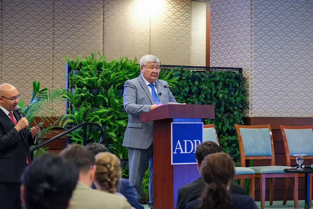 2025_ADB_HQ_EAR-49-min