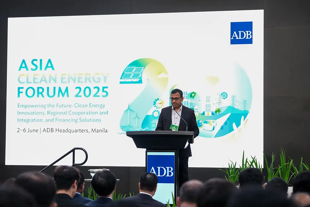 2025_ADB_HQ_EAR_-120-min