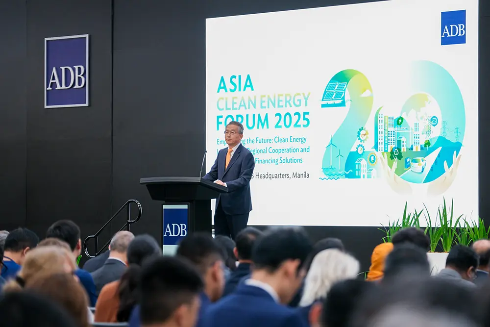 2025_ADB_HQ_EAR_-99-min