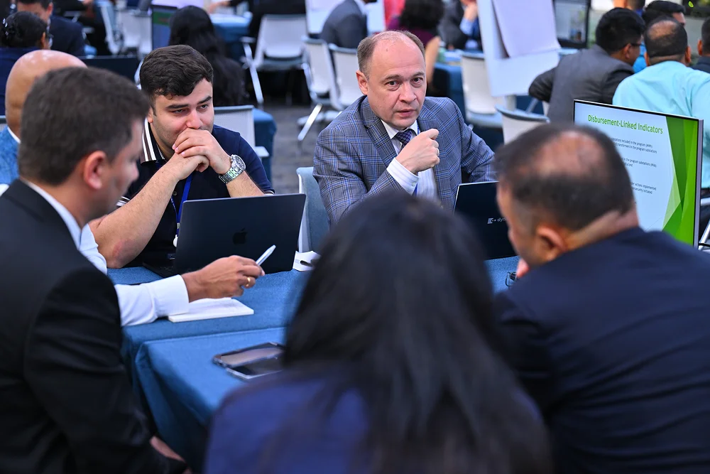 img-gallery-day1-8-june-adb-on-the-ground-16