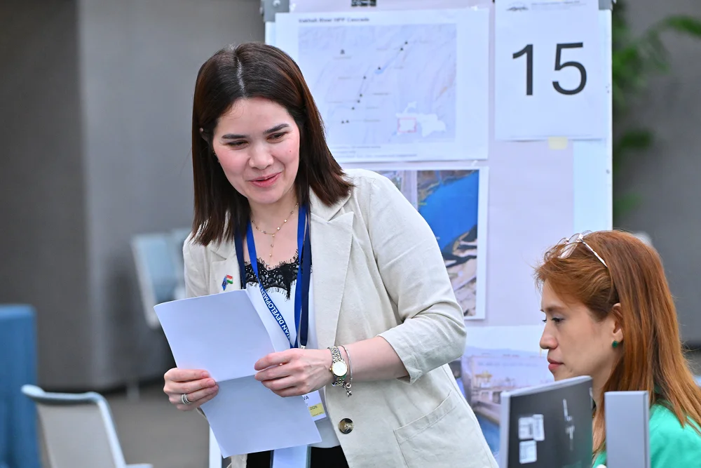 img-gallery-day1-8-june-adb-on-the-ground-22