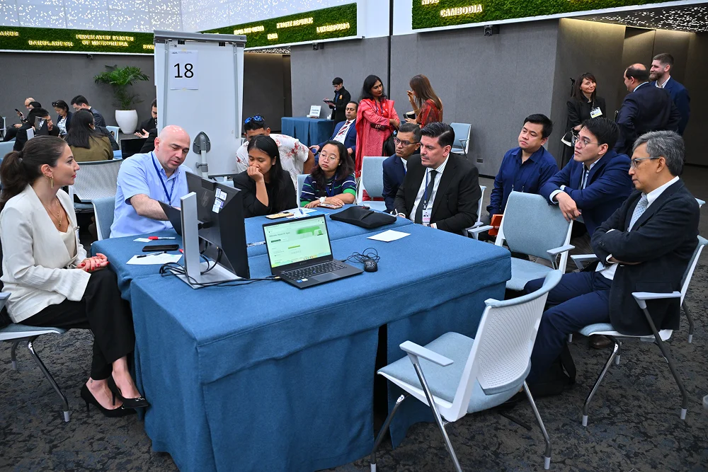 img-gallery-day1-8-june-adb-on-the-ground-28