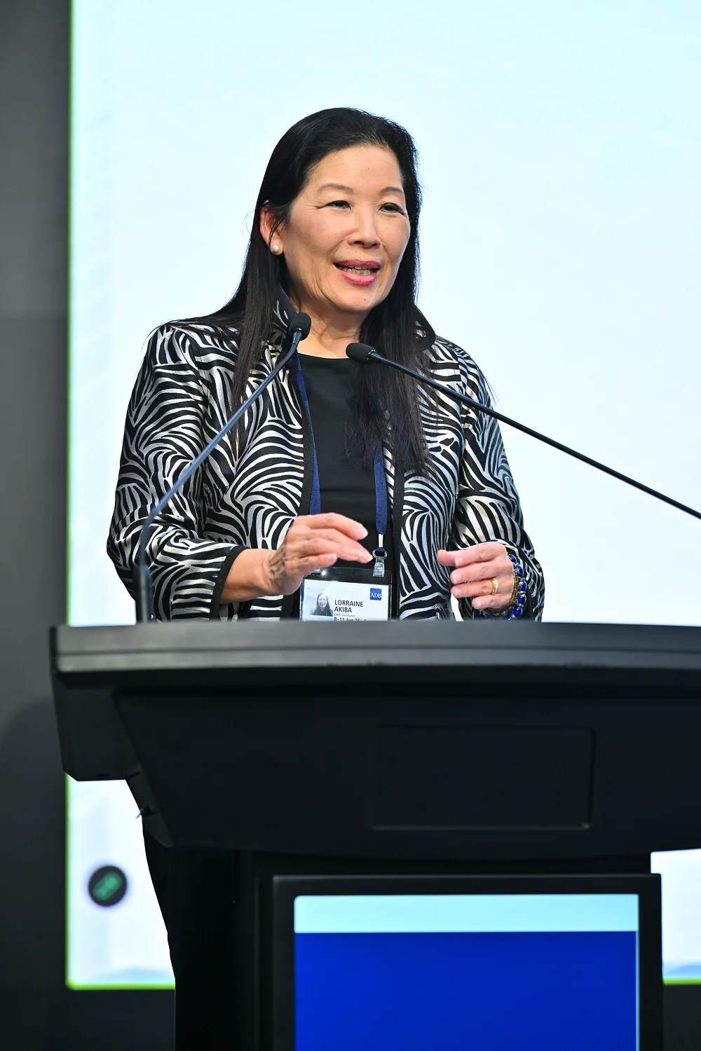 img-gallery-day1-8-june-next-generation-of-solar-financing-02