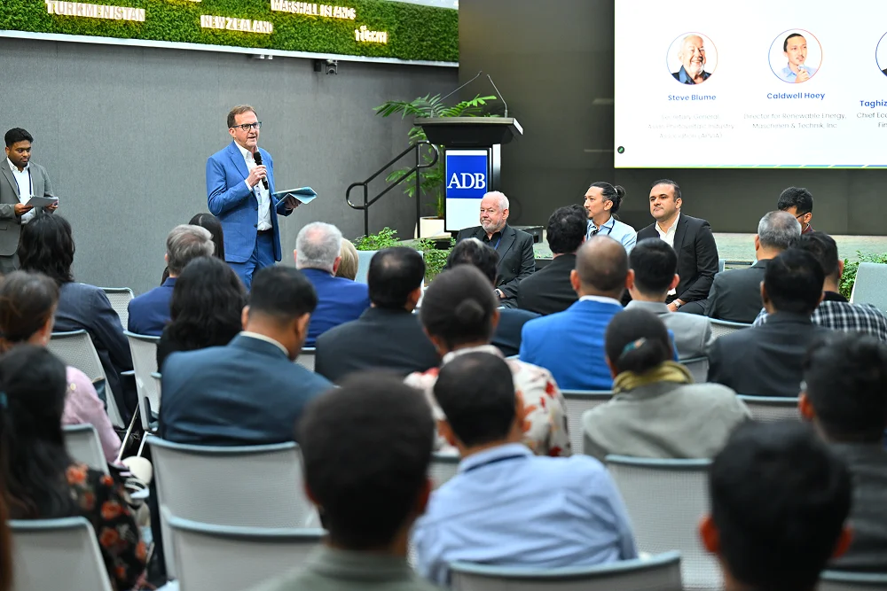 img-gallery-day1-8-june-next-generation-of-solar-financing-04