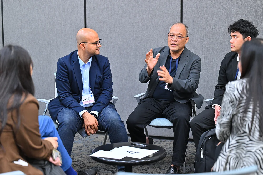 img-gallery-day1-8-june-next-generation-of-solar-financing-11