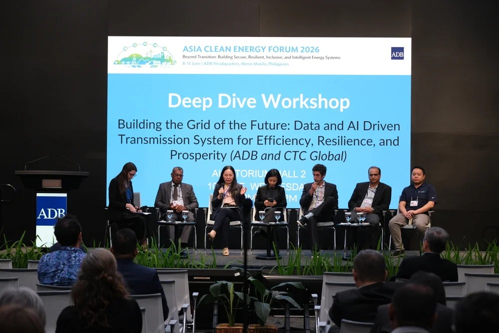 img-gallery-day3-10-june-deep-dive-workshop-building-the-grid-of-the-future-13