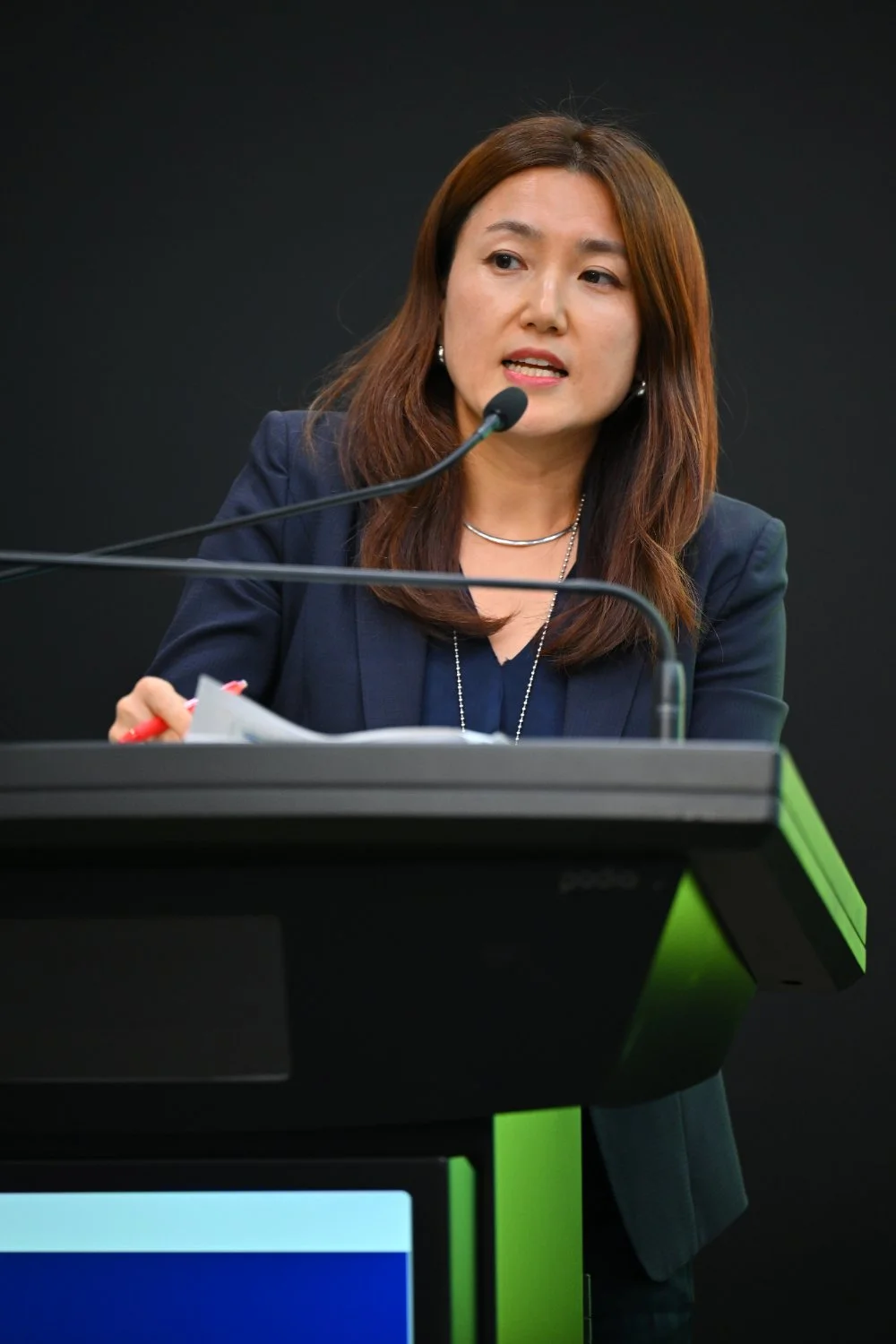 img-gallery-day3-10-june-deep-dive-workshop-powering-the-future-women-04