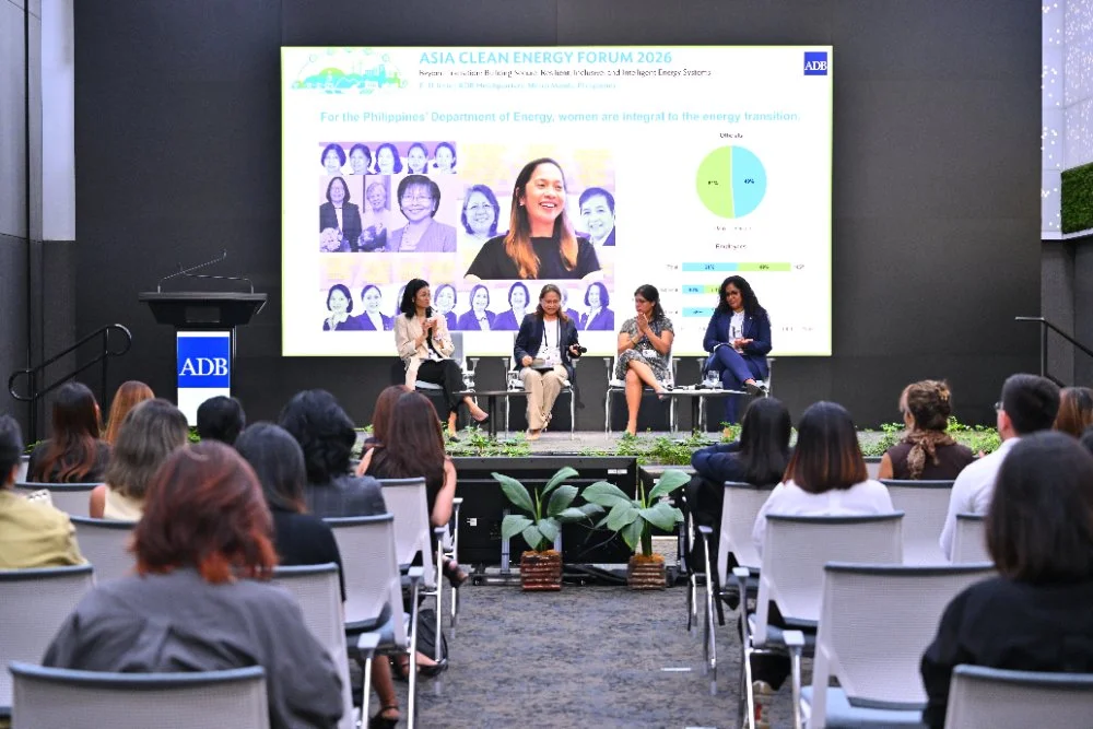 img-gallery-day3-10-june-deep-dive-workshop-powering-the-future-women-10