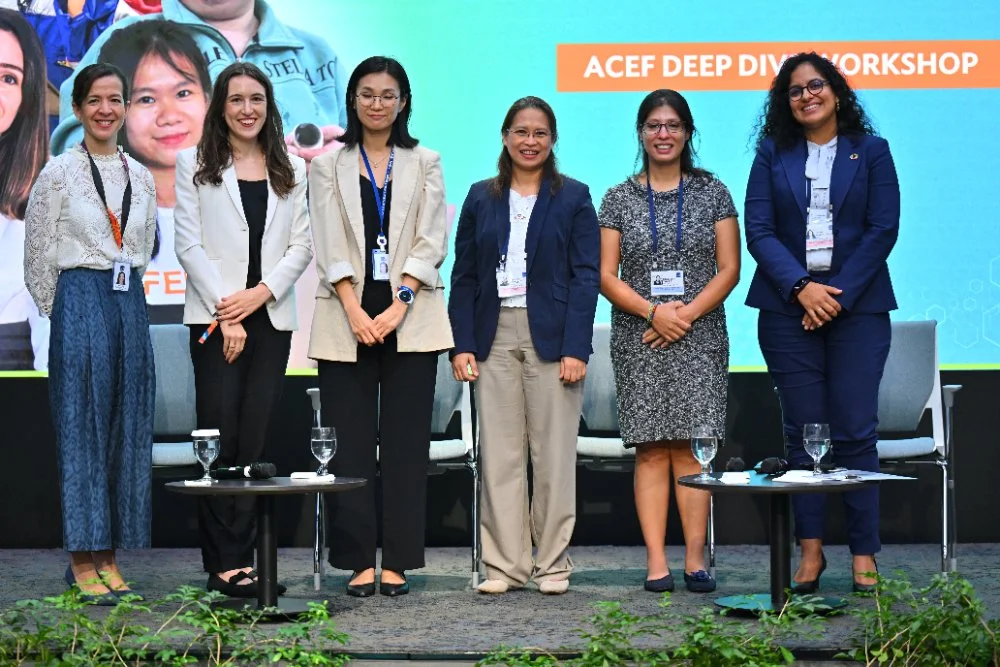 img-gallery-day3-10-june-deep-dive-workshop-powering-the-future-women-17