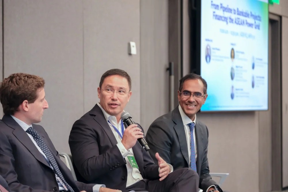 img-gallery-day3-10-june-sector-thematic-session-from-pipeline-to-bankable-projects-04