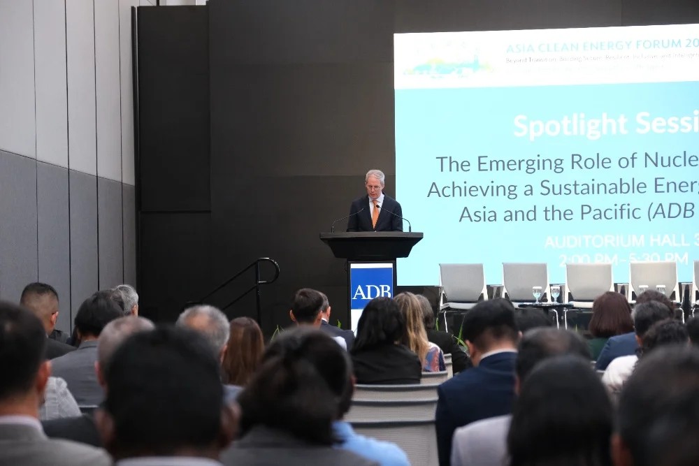 img-gallery-day3-10-june-spotlight-session-the-emerging-role-of-nuclear-energy-21
