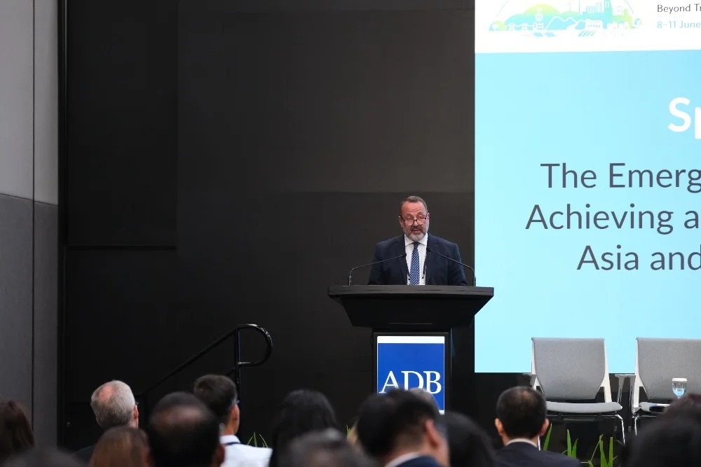 img-gallery-day3-10-june-spotlight-session-the-emerging-role-of-nuclear-energy-22