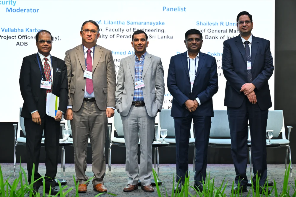 img-gallery-day4-11-june-sector-thematic-from-security-to-strategy-05