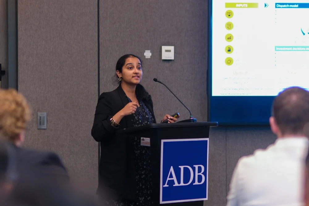 img-gallery-day4-11-june-sector-thematic-powering-the-digital-economy-03