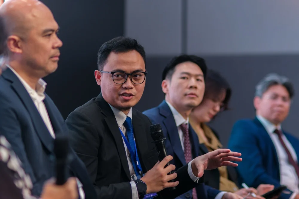img-gallery-day4-11-june-sector-thematic-southeast-asia-dual-transformations-04