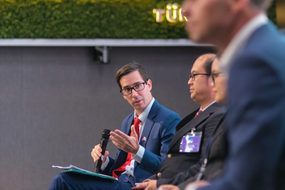 img-gallery-day4-11-june-sector-thematic-southeast-asia-dual-transformations-08