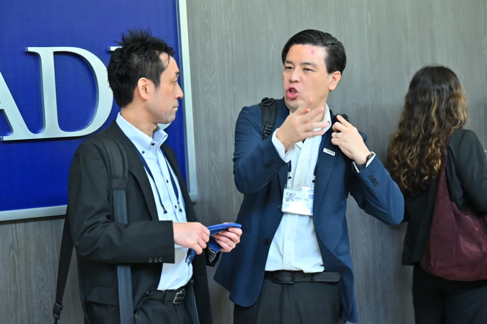 img-gallery-networking-hall-05