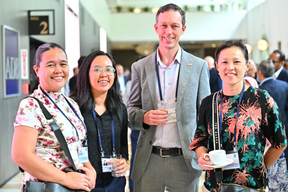 img-gallery-networking-hall-19