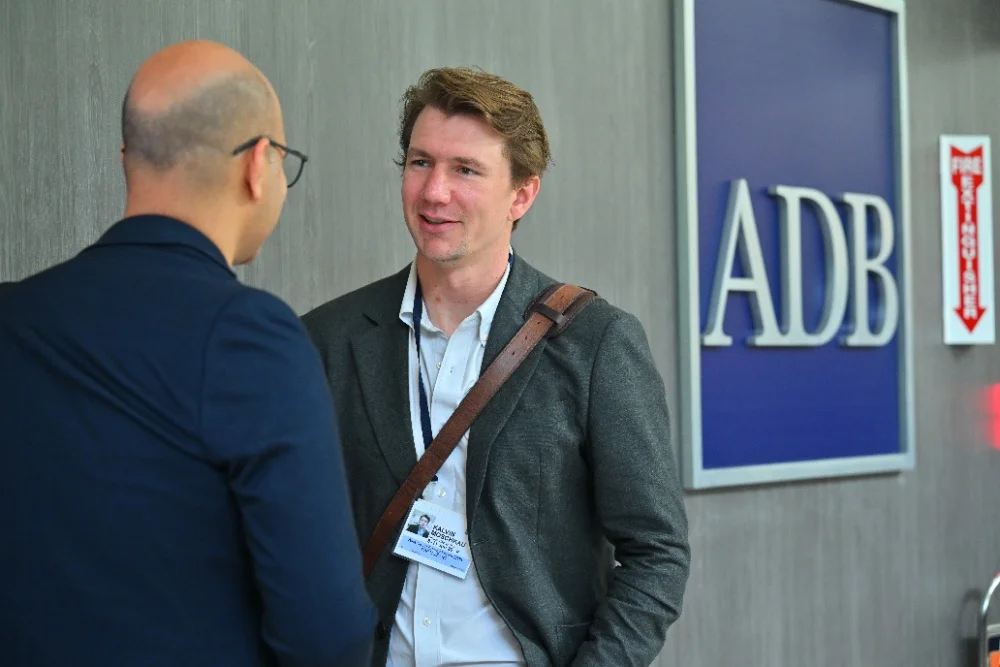 img-gallery-networking-hall-29