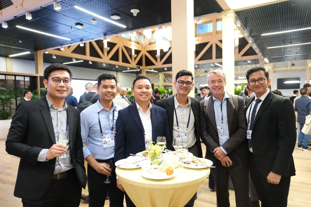 img-gallery-networking-hall-36